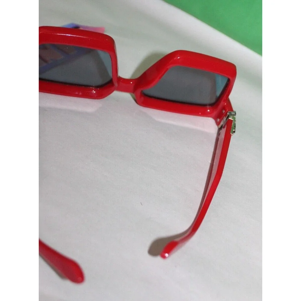 Louis Vuitton Millionaire Red Frame Men's Sunglasses Z1165W